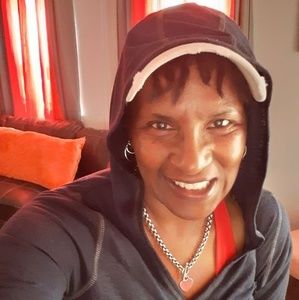 Meet your Posher, Karla